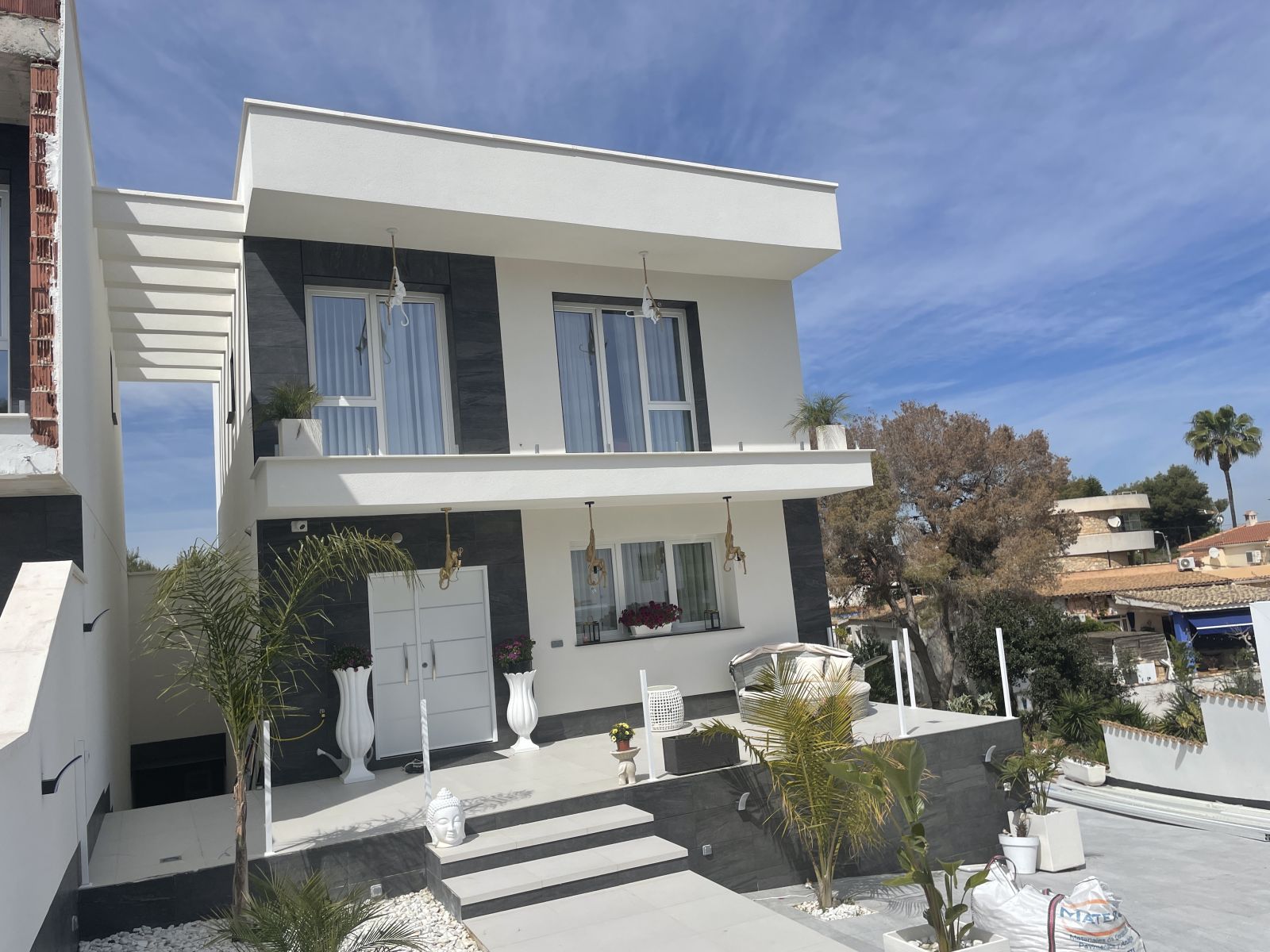 Villa in Residencia los Altos - view 1