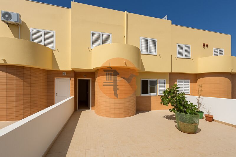 Villa in Vila Real de Santo Antonio - view 1
