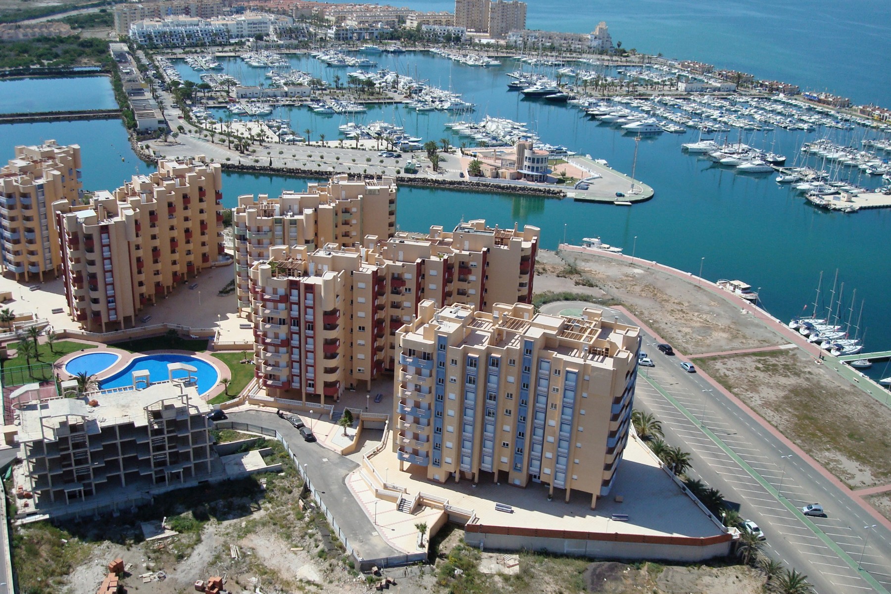 Apartment in Los Alcazares - view 1