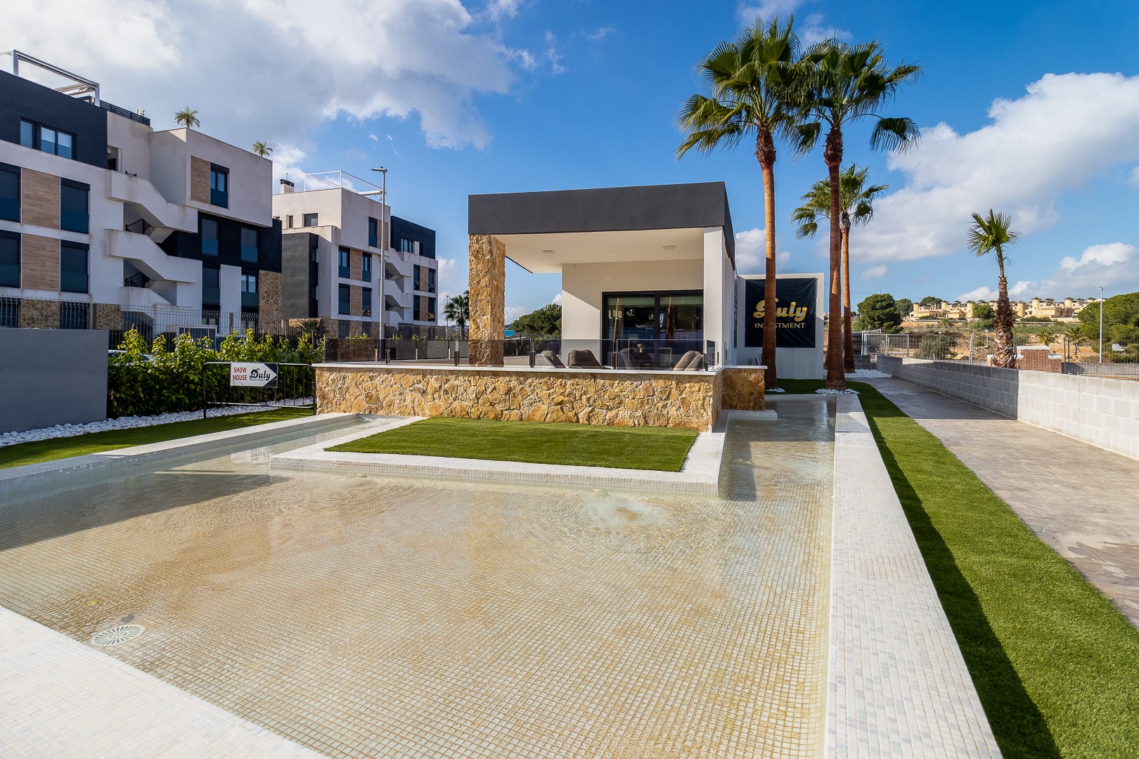 Apartment in Urbanizacion los Balcones - view 1