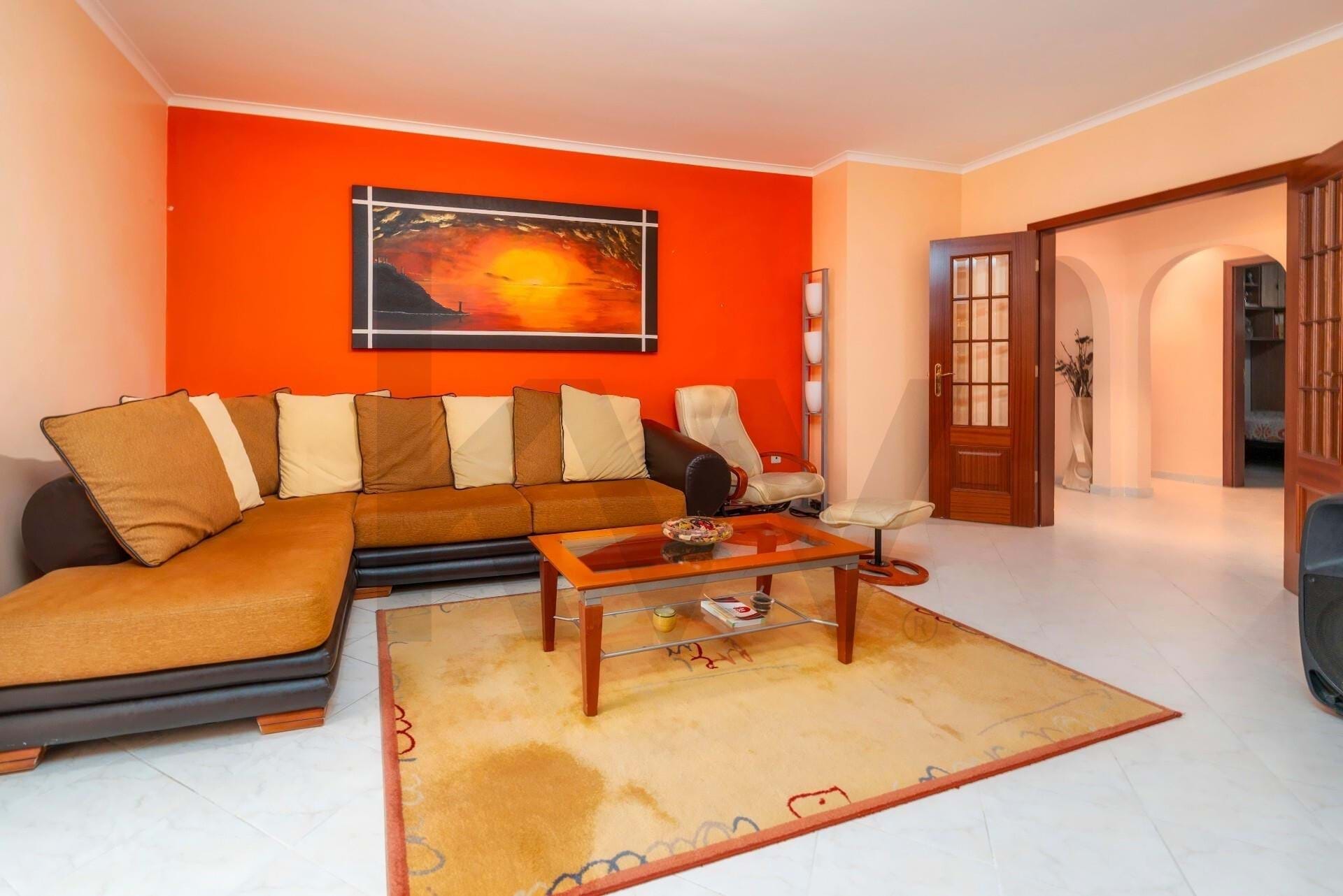 Apartment in Quelfes - view 1