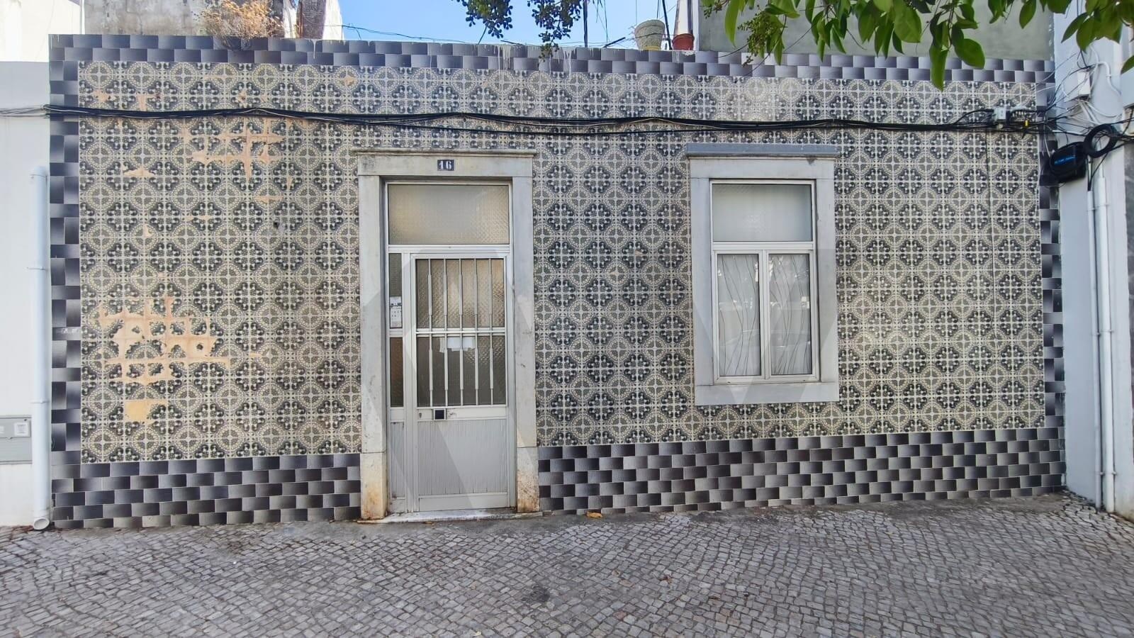 Villa in Faro - view 1