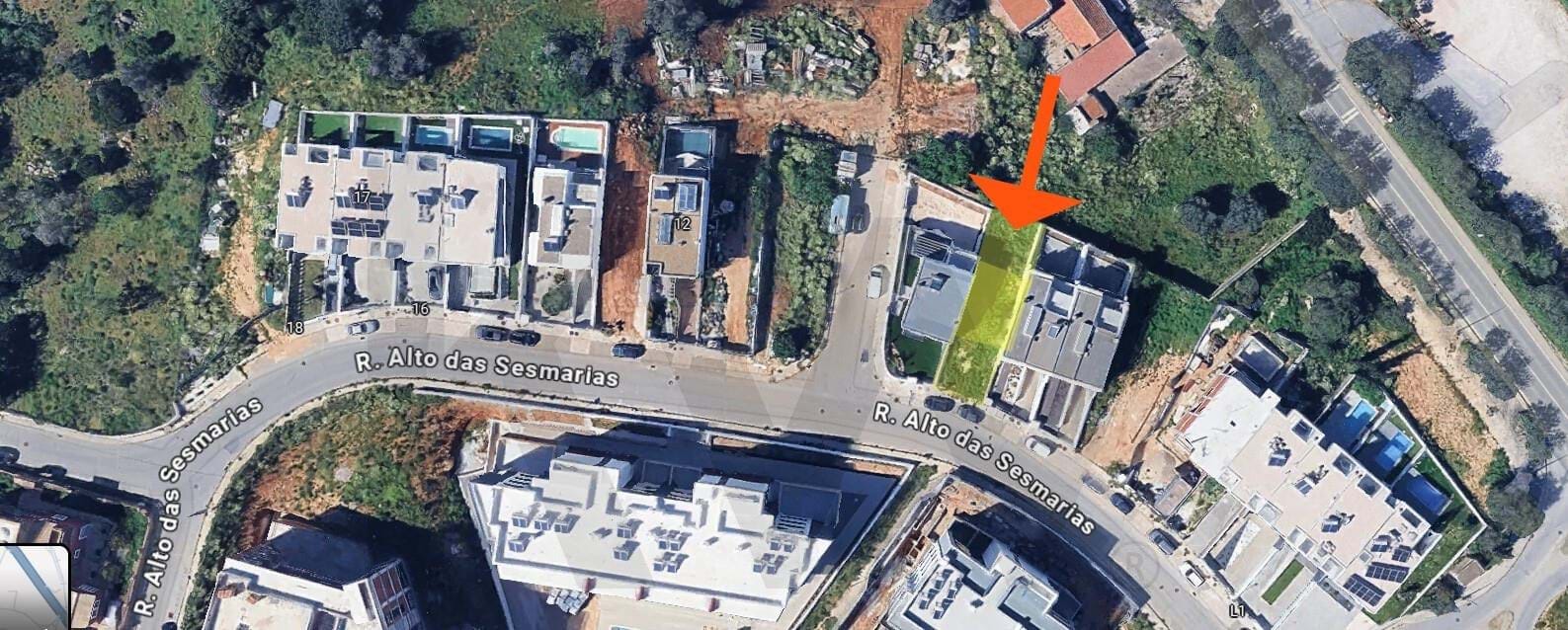 Villa in Chao das Donas - view 1