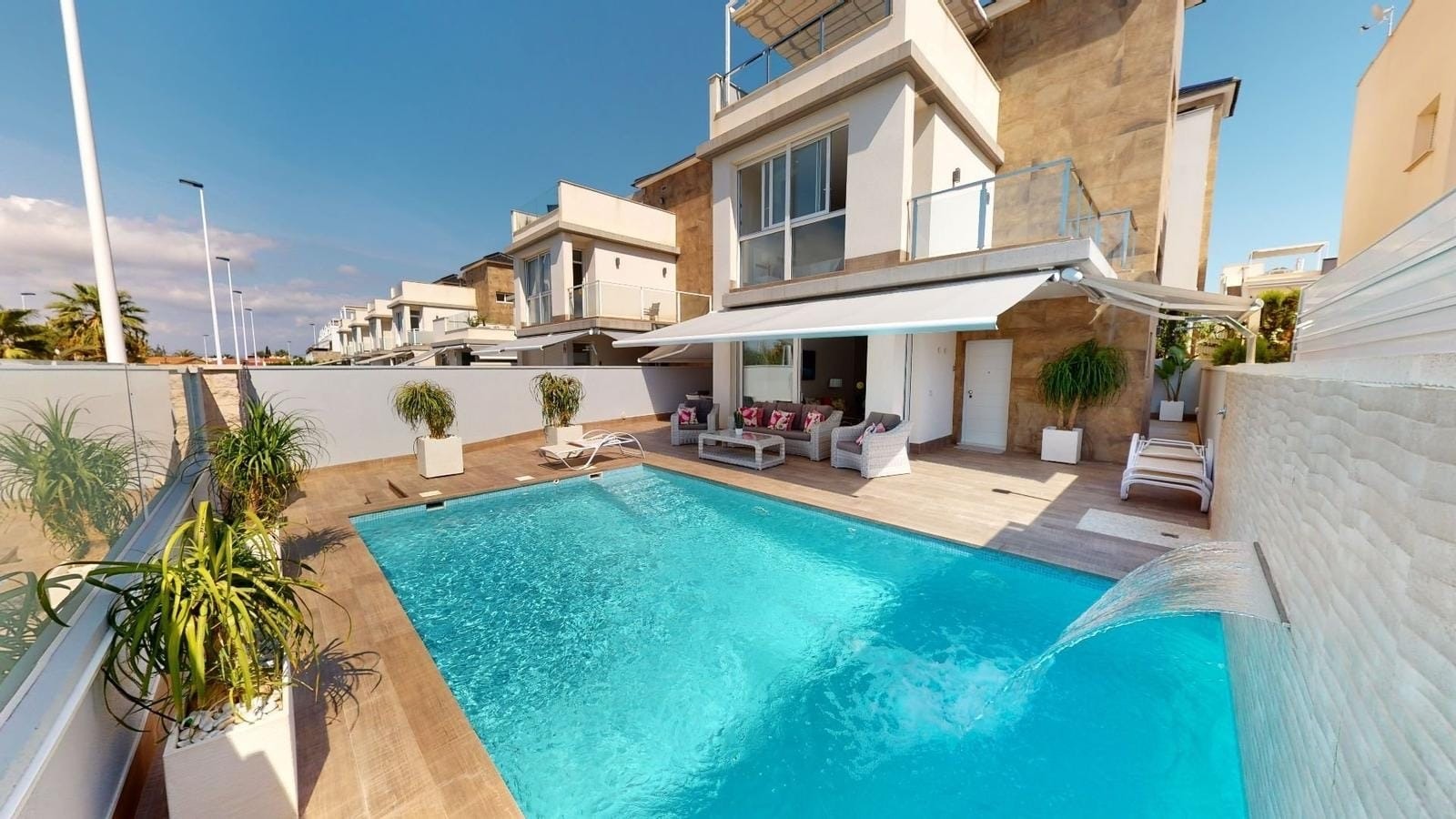 House in Torrevieja - view 1