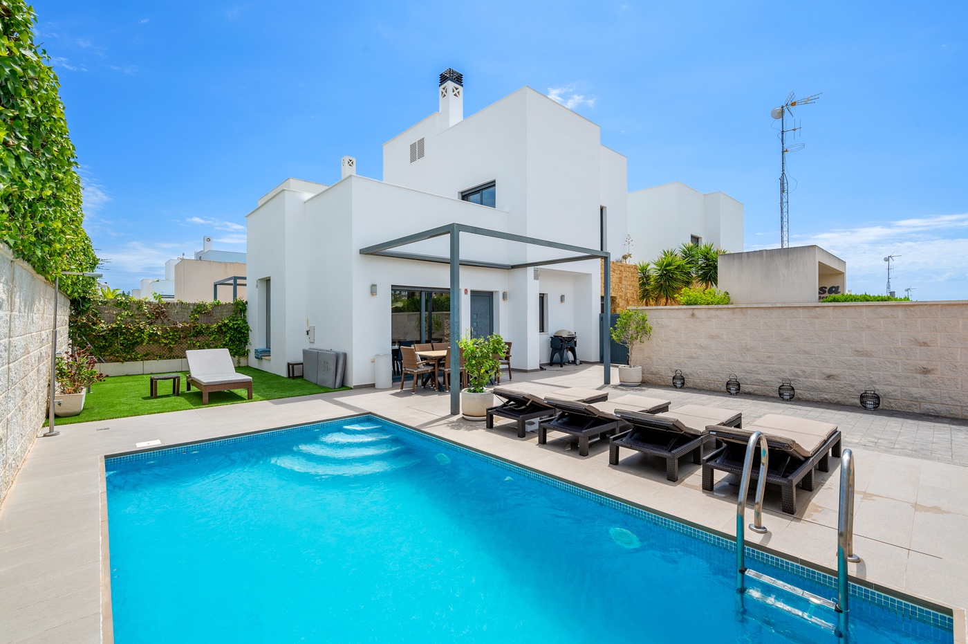 Villa in Ciudad Quesada - view 1