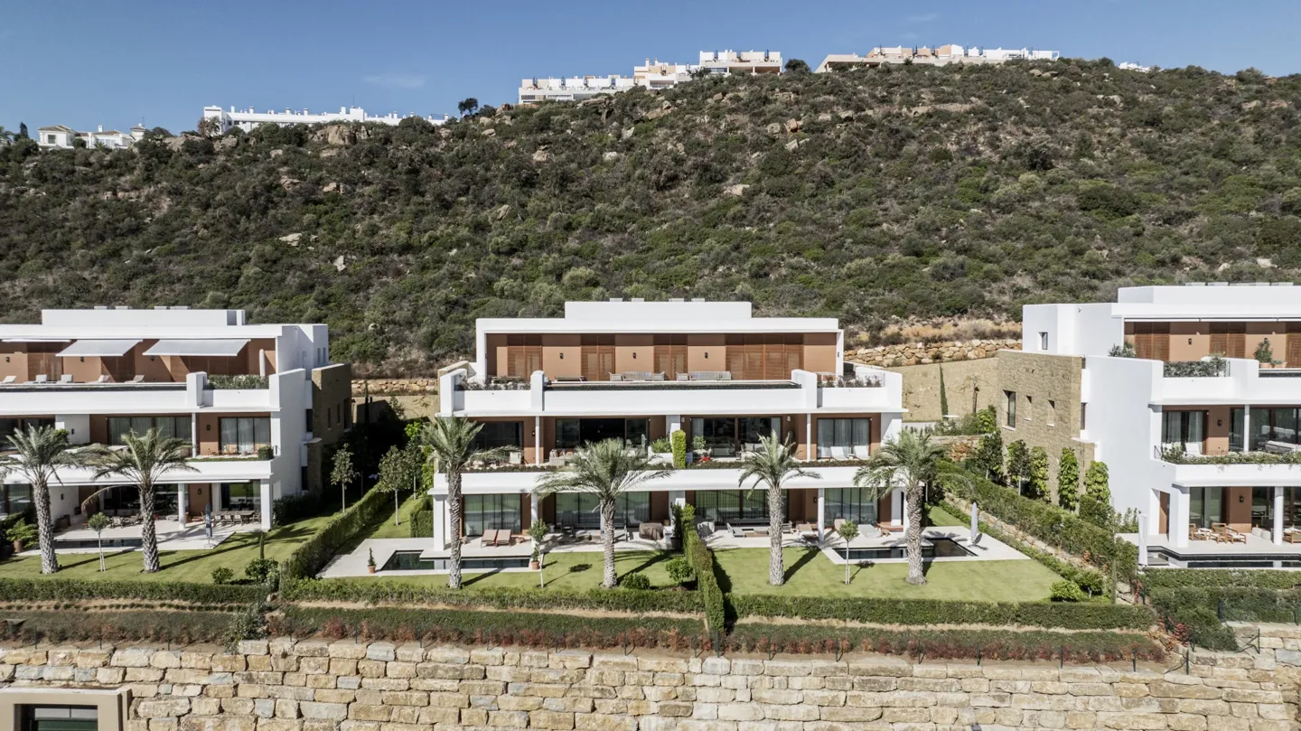 Apartment in Casares - view 1