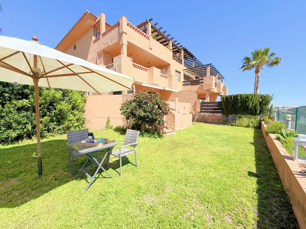Apartment in Casares de Arbas - view 1