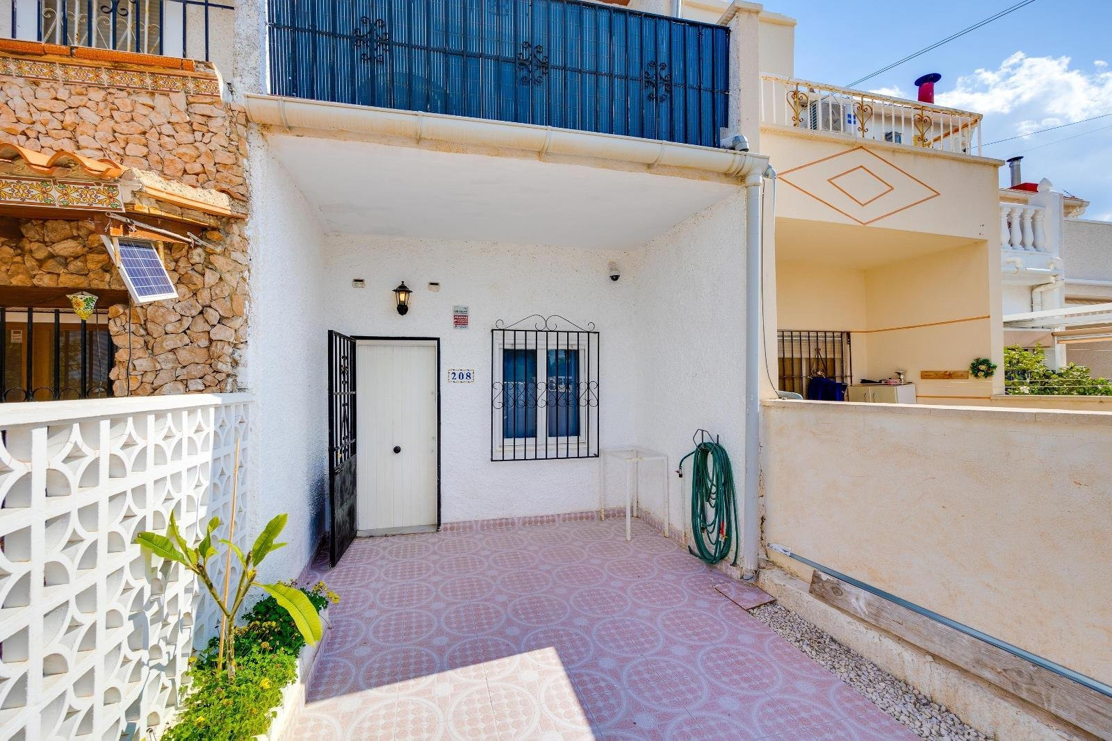 Apartment in Torrevieja - view 1