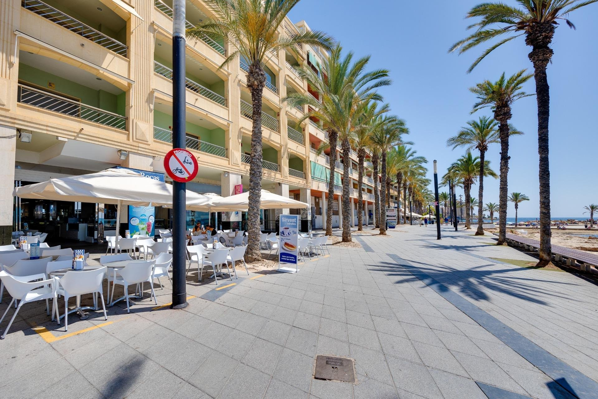 Apartment in Torrevieja - view 1