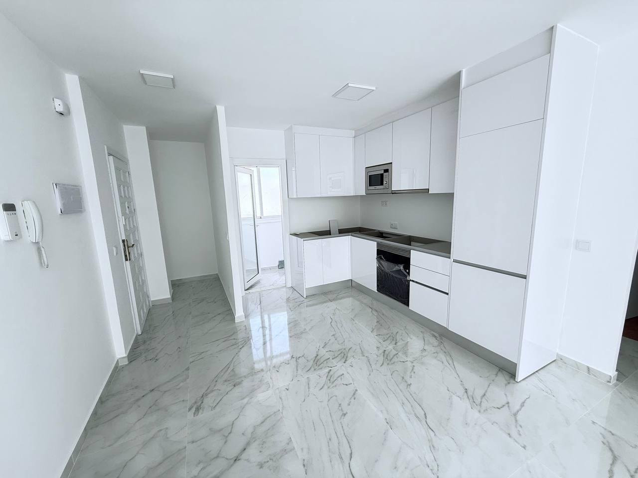 Apartment in Torrevieja - view 1