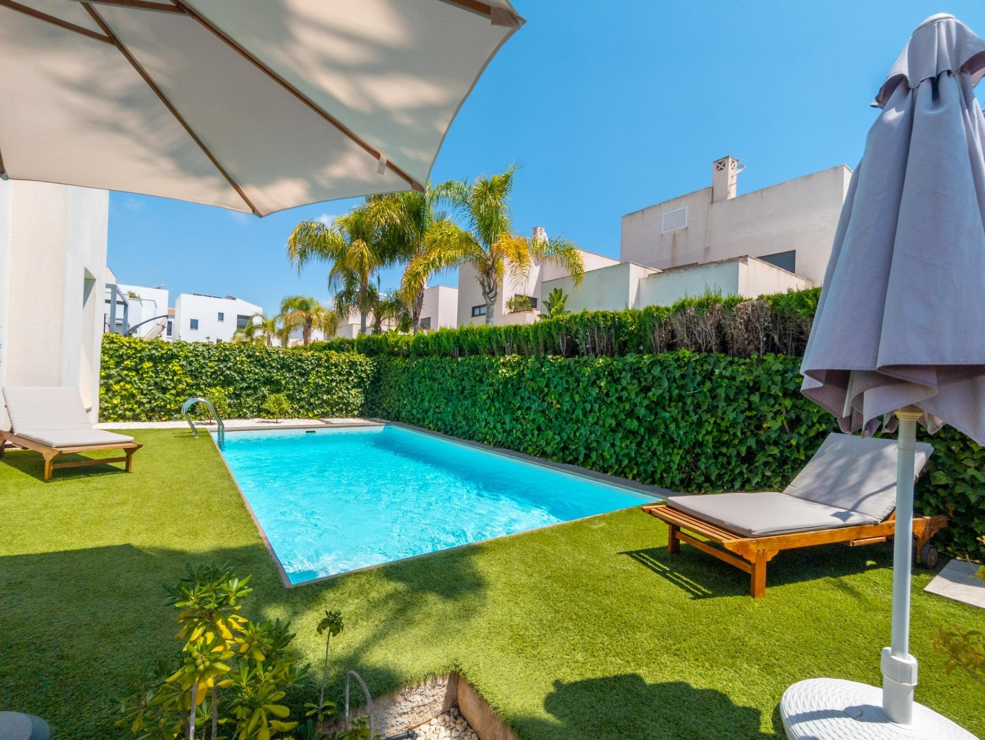 Villa in Ciudad Quesada - view 1