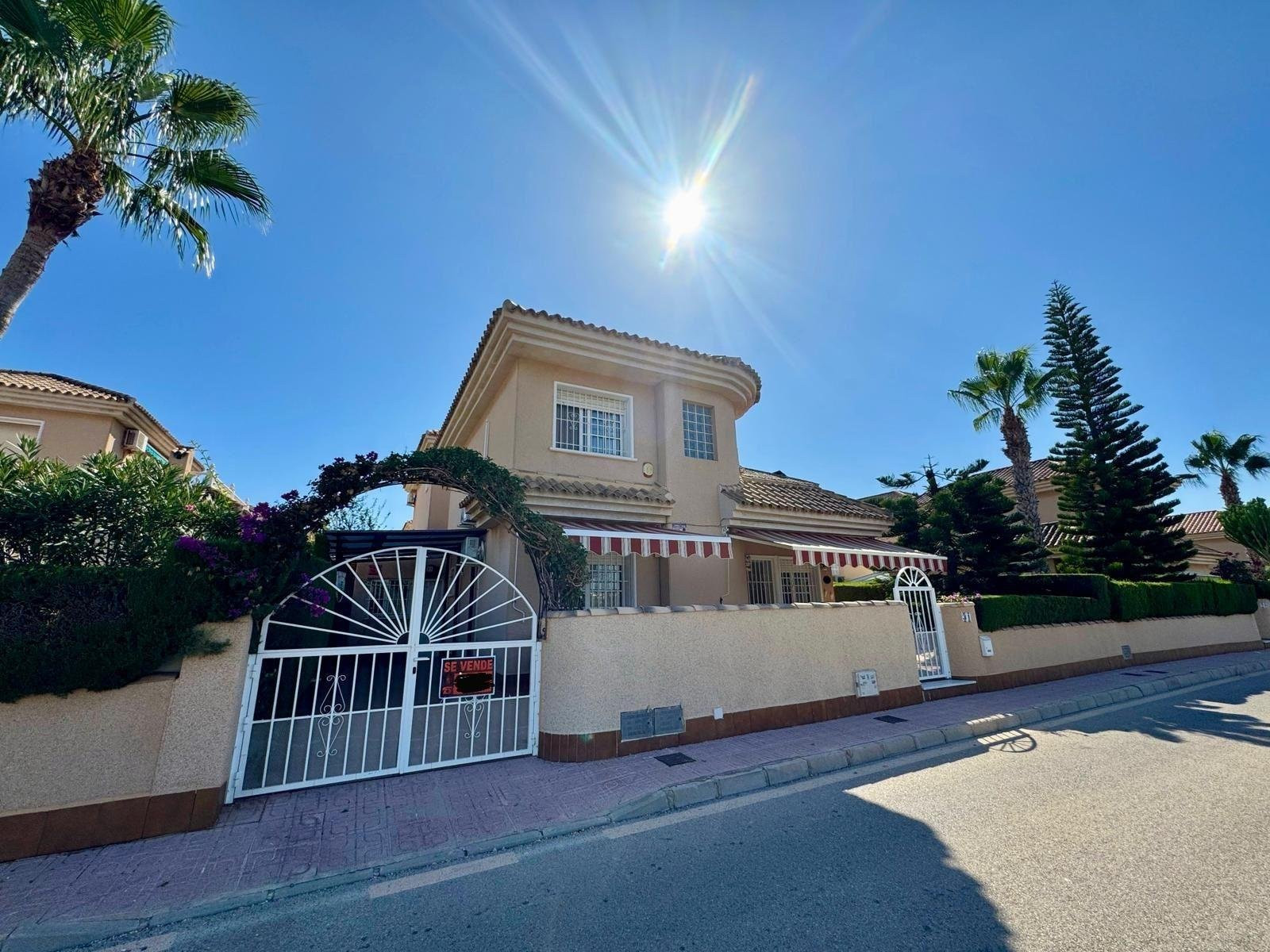 Villa in Torrevieja - view 1