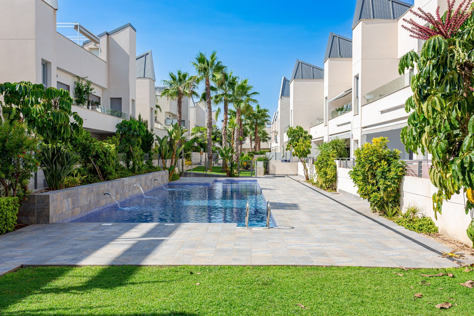 Apartment in Torrevieja - view 1