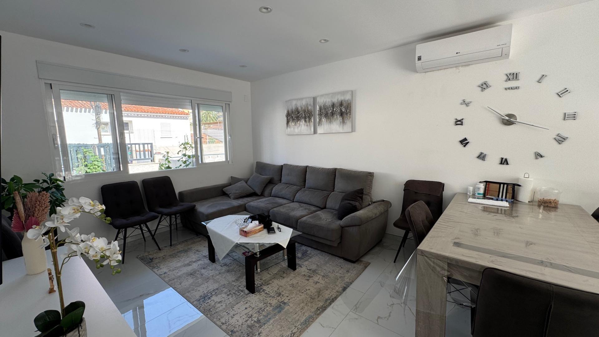 House in Benidorm - view 1