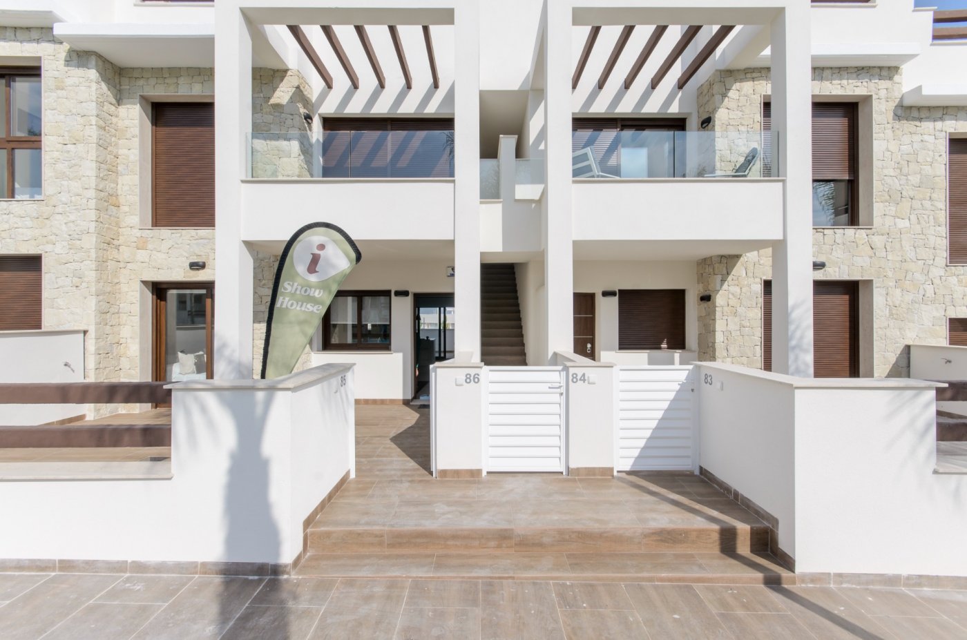 Apartment in Punta Prima - view 1