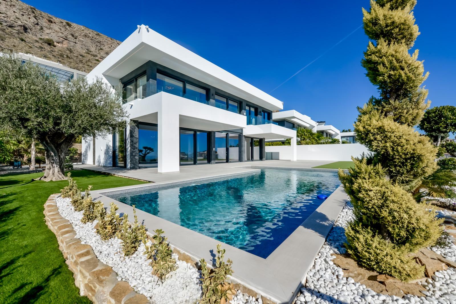 Villa in La Cala - view 1