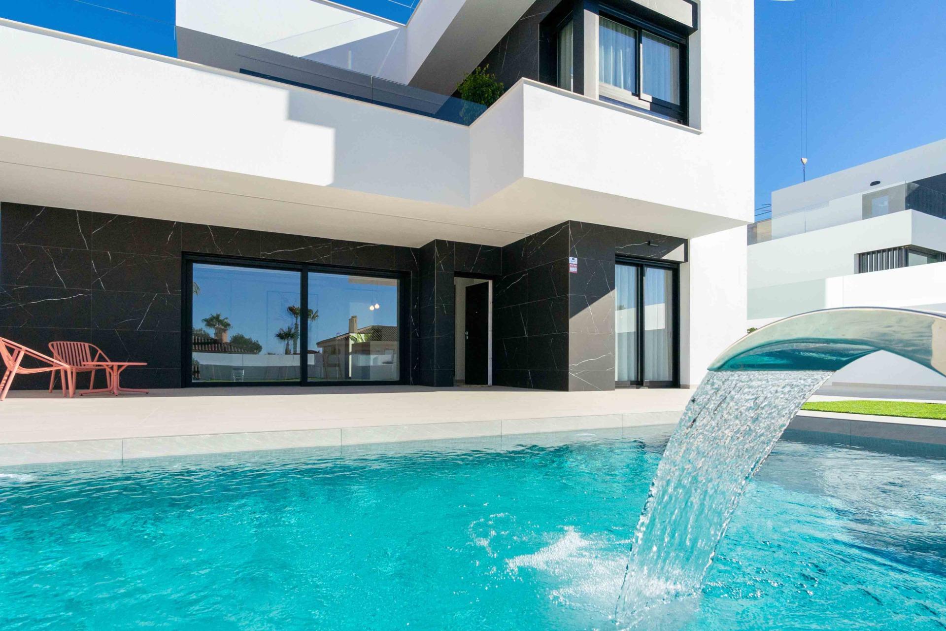 Villa in Rojales - view 1