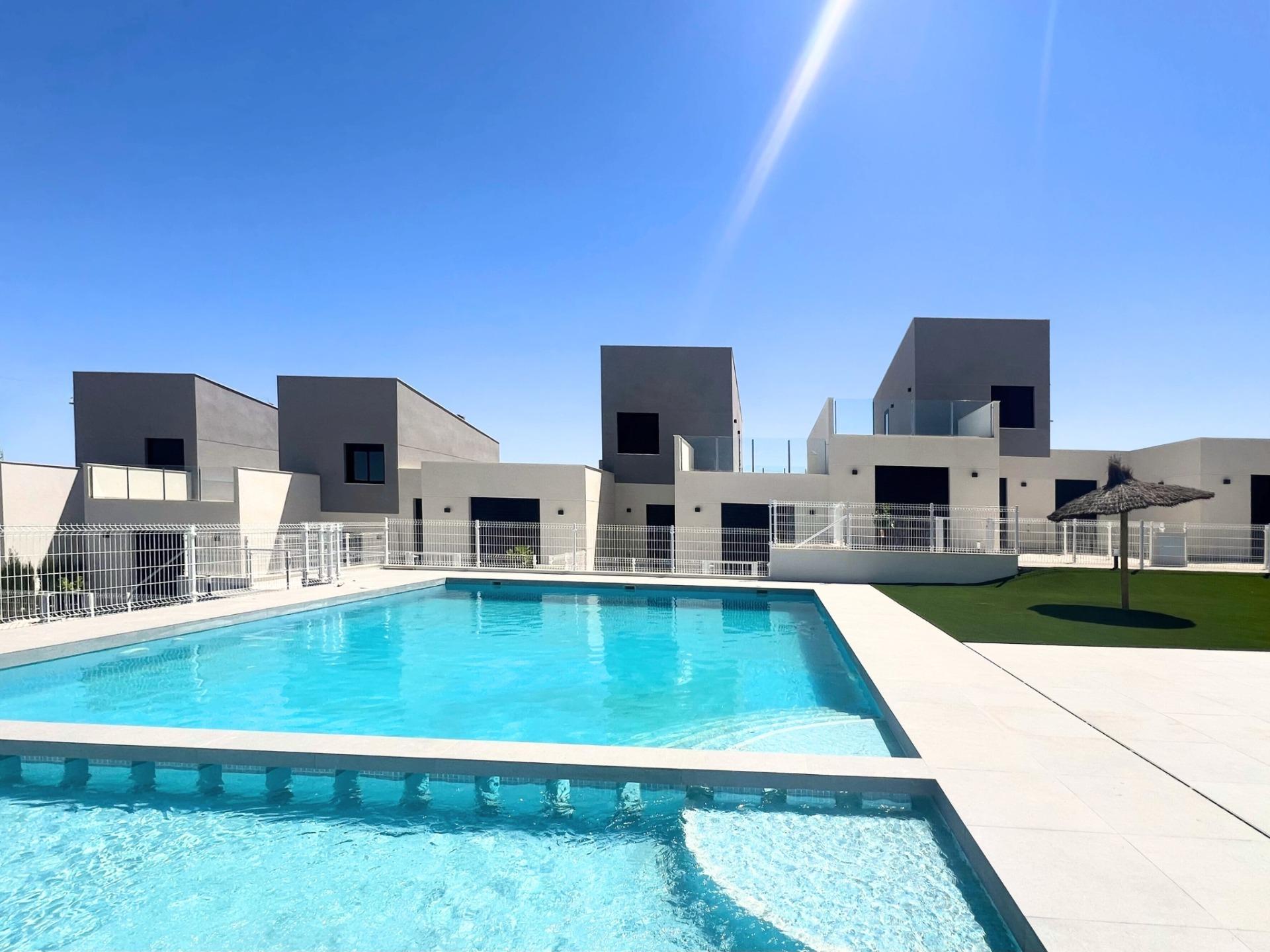 House in La Pareja - view 1
