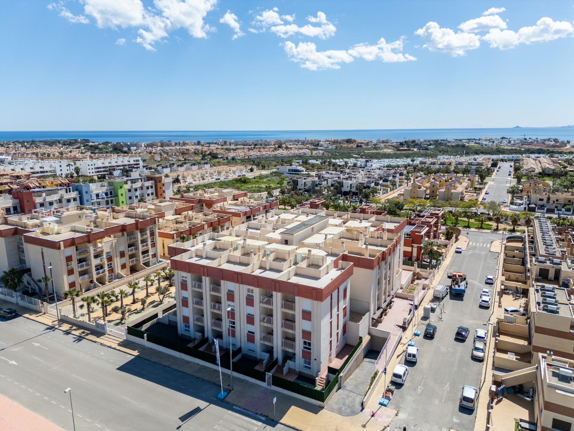 Apartment in Dehesa de Campoamor - view 1