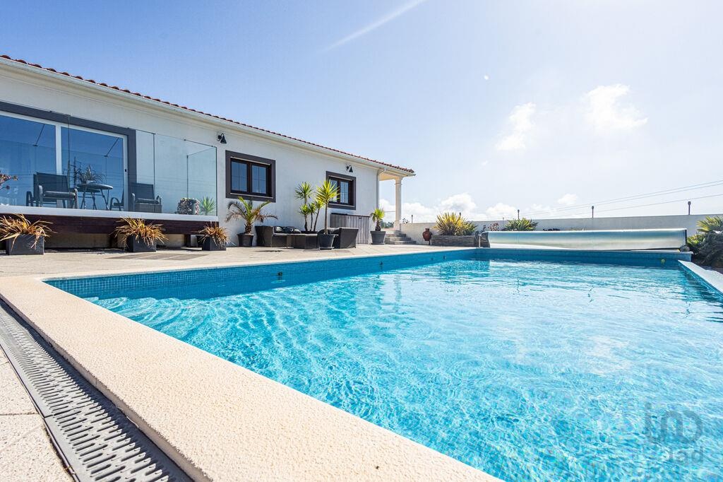 House in Alcobaca - view 1