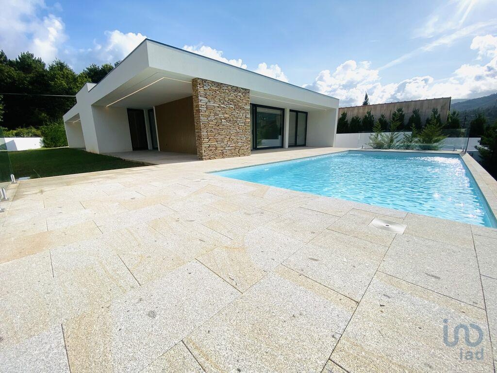 House in Cortes - view 1