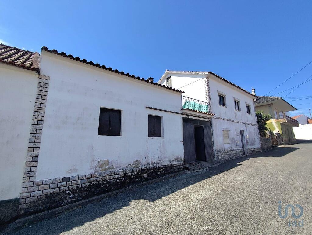 House in Cadaval - view 1