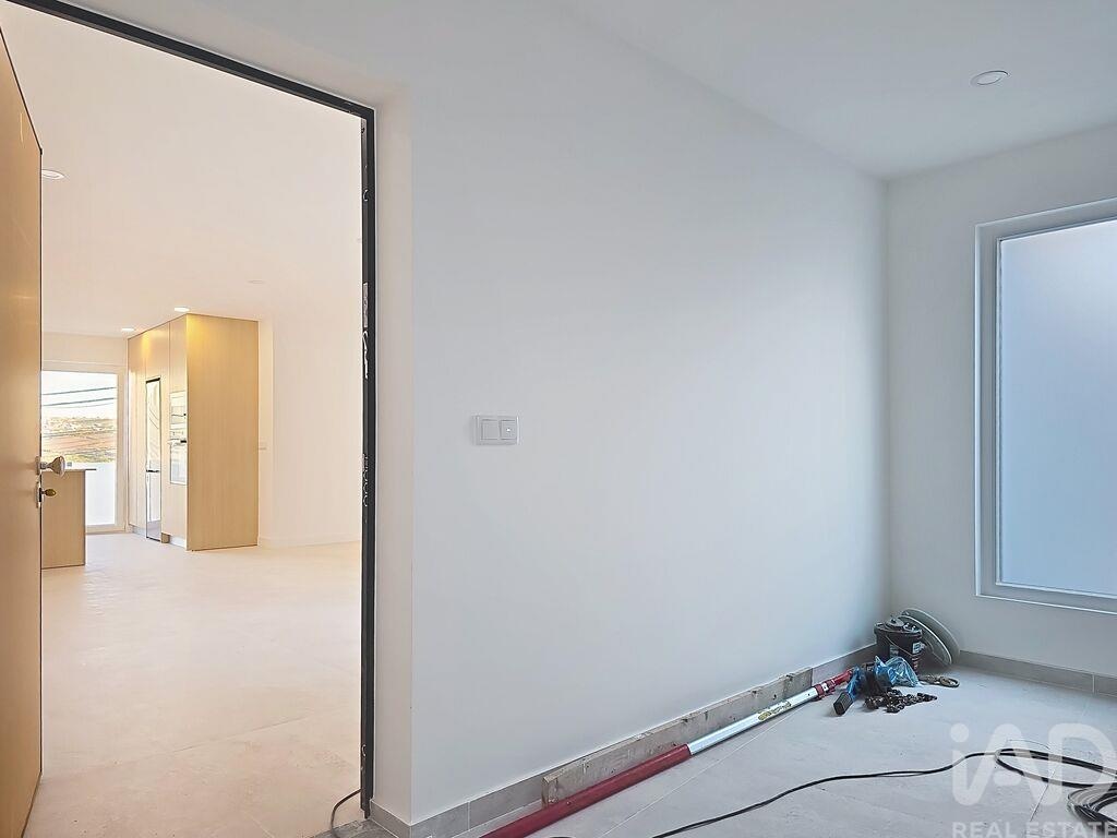 Apartment in Matacaes - view 1