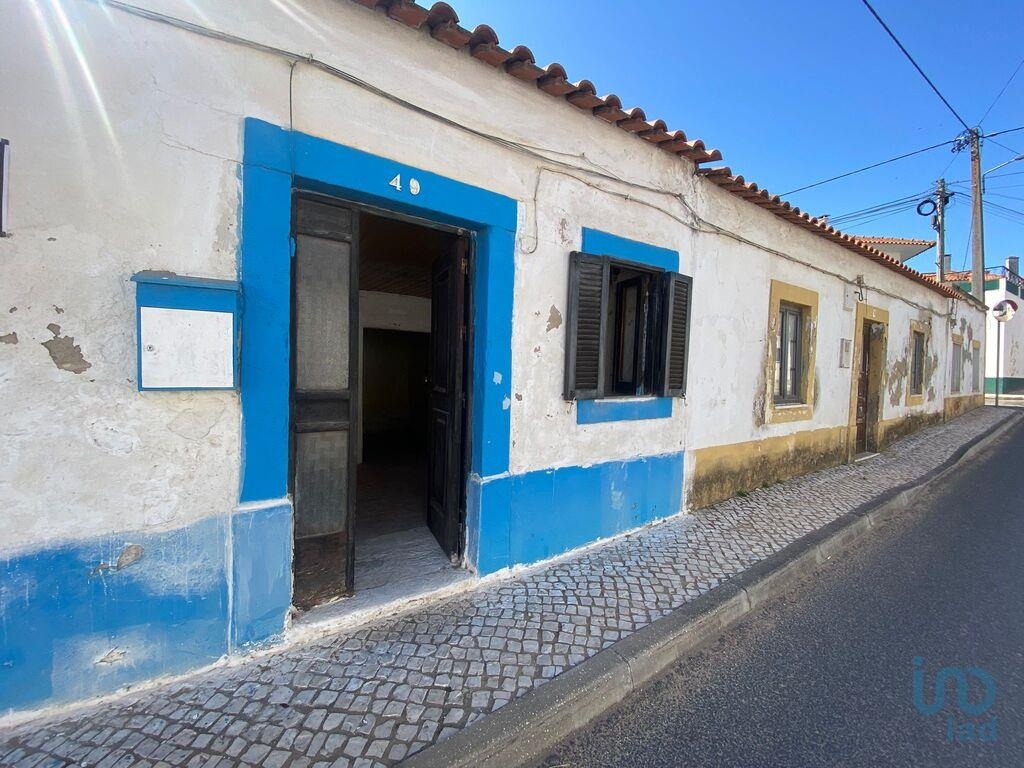 House in Cadaval - view 1