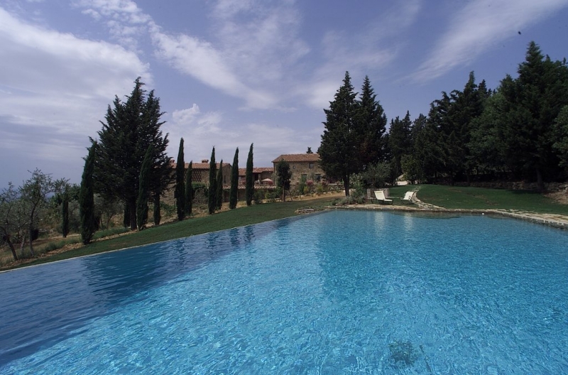 House in Tuscany - view 1