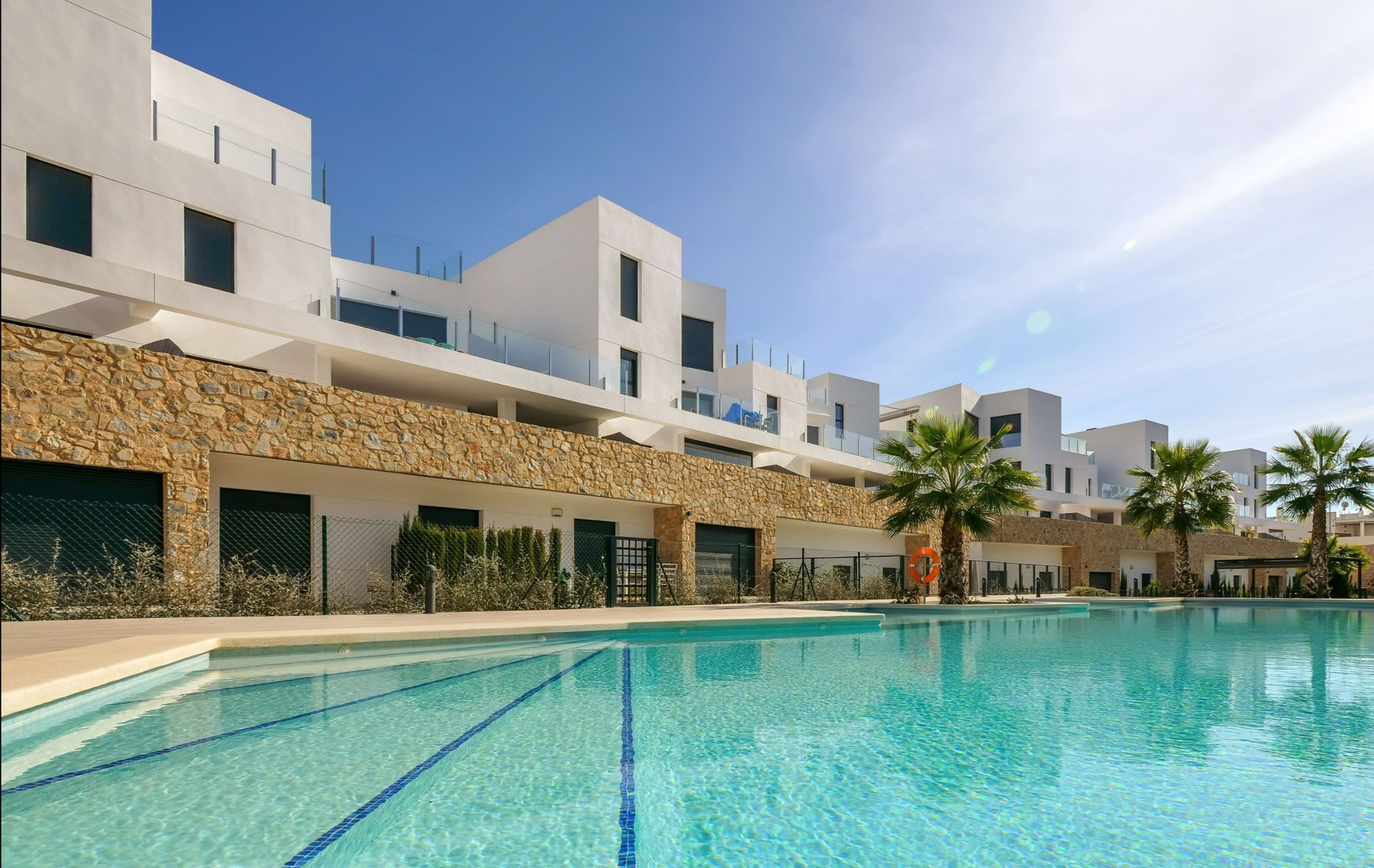Apartment in Villamartin - view 1