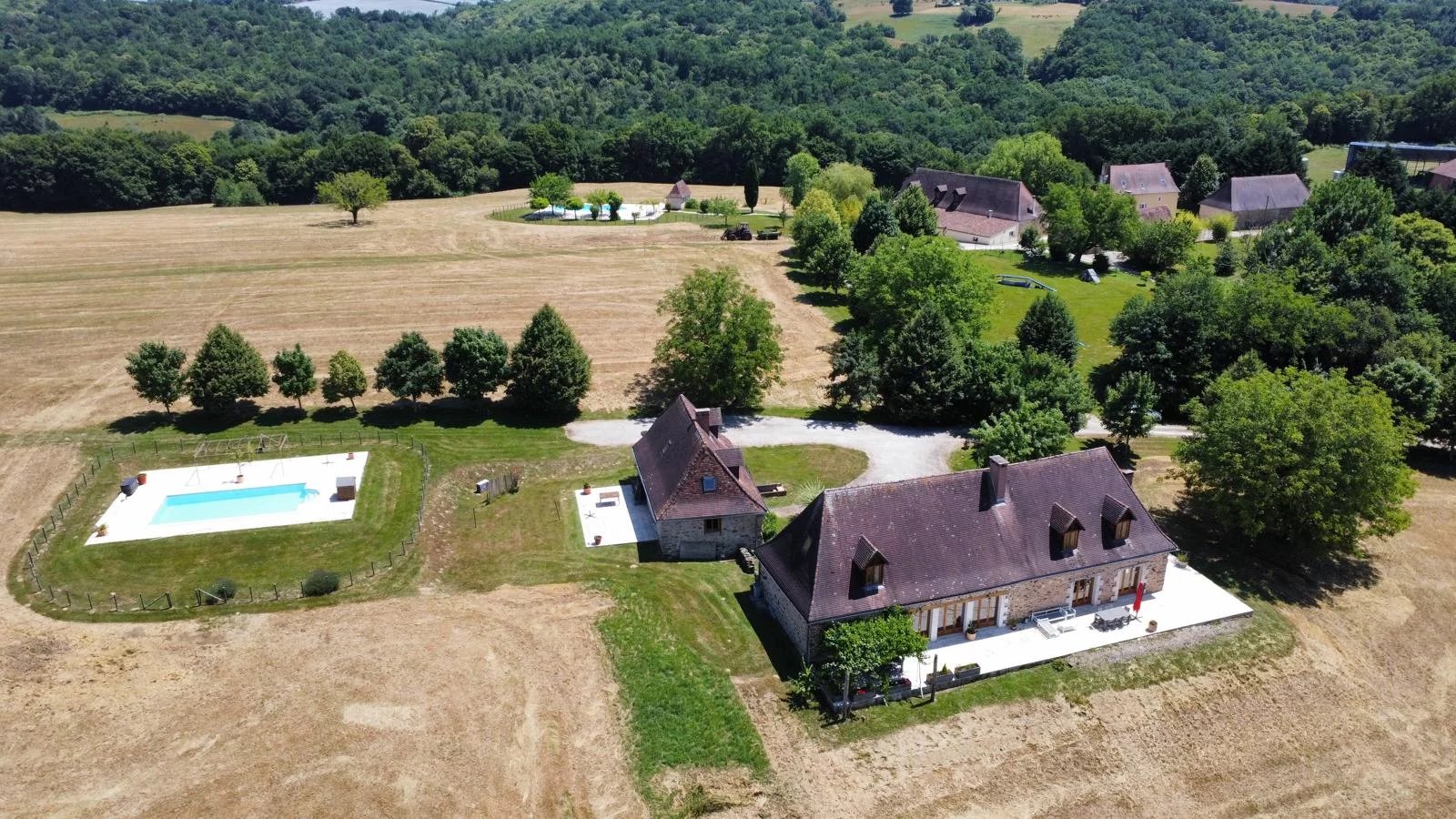 House in Thiviers - view 1