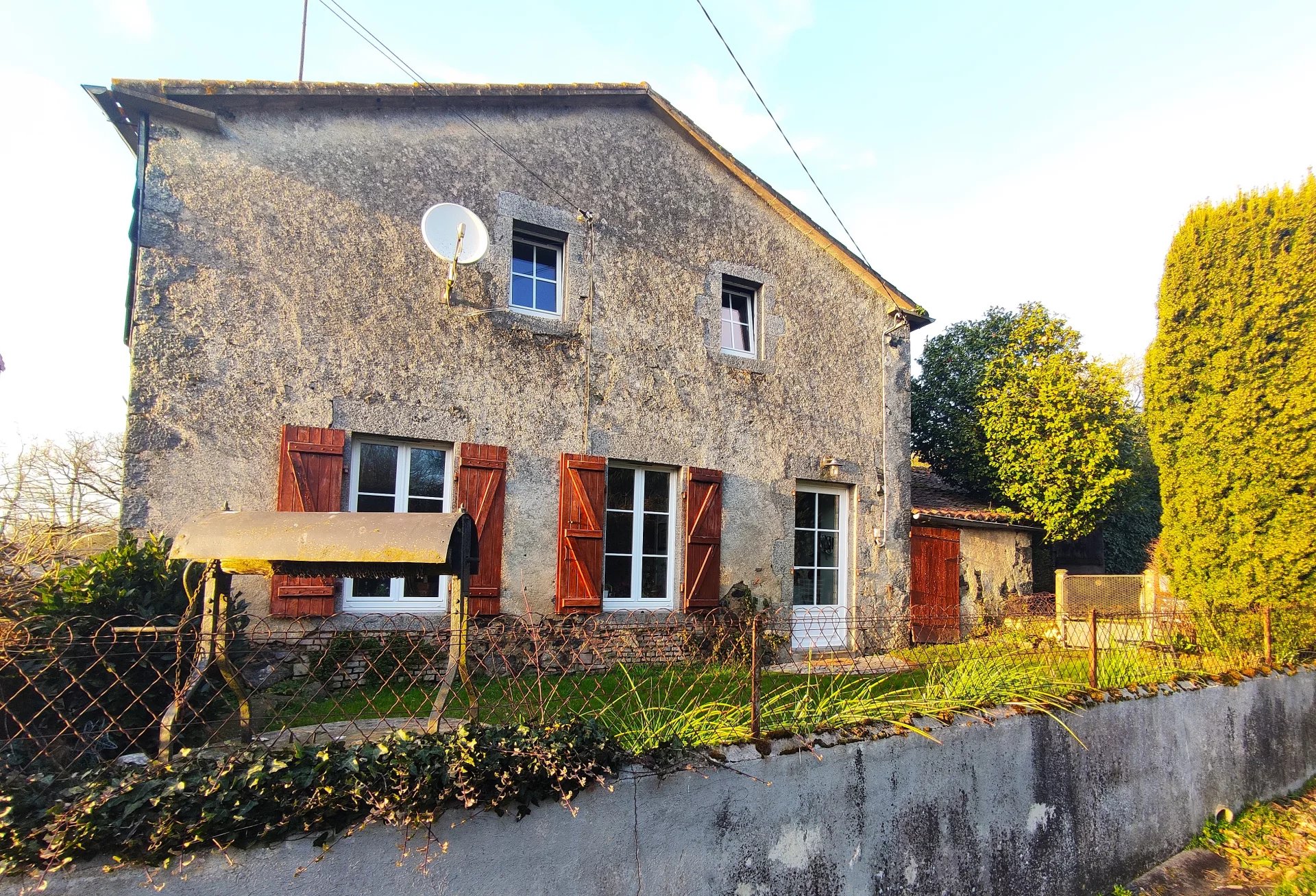 House in Chanteloup - view 1