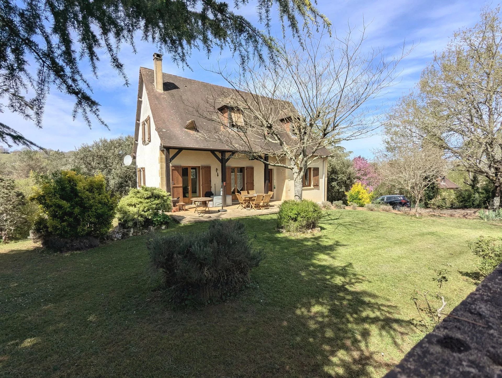 House in Arrondissement de Sarlat-la-Caneda - view 1