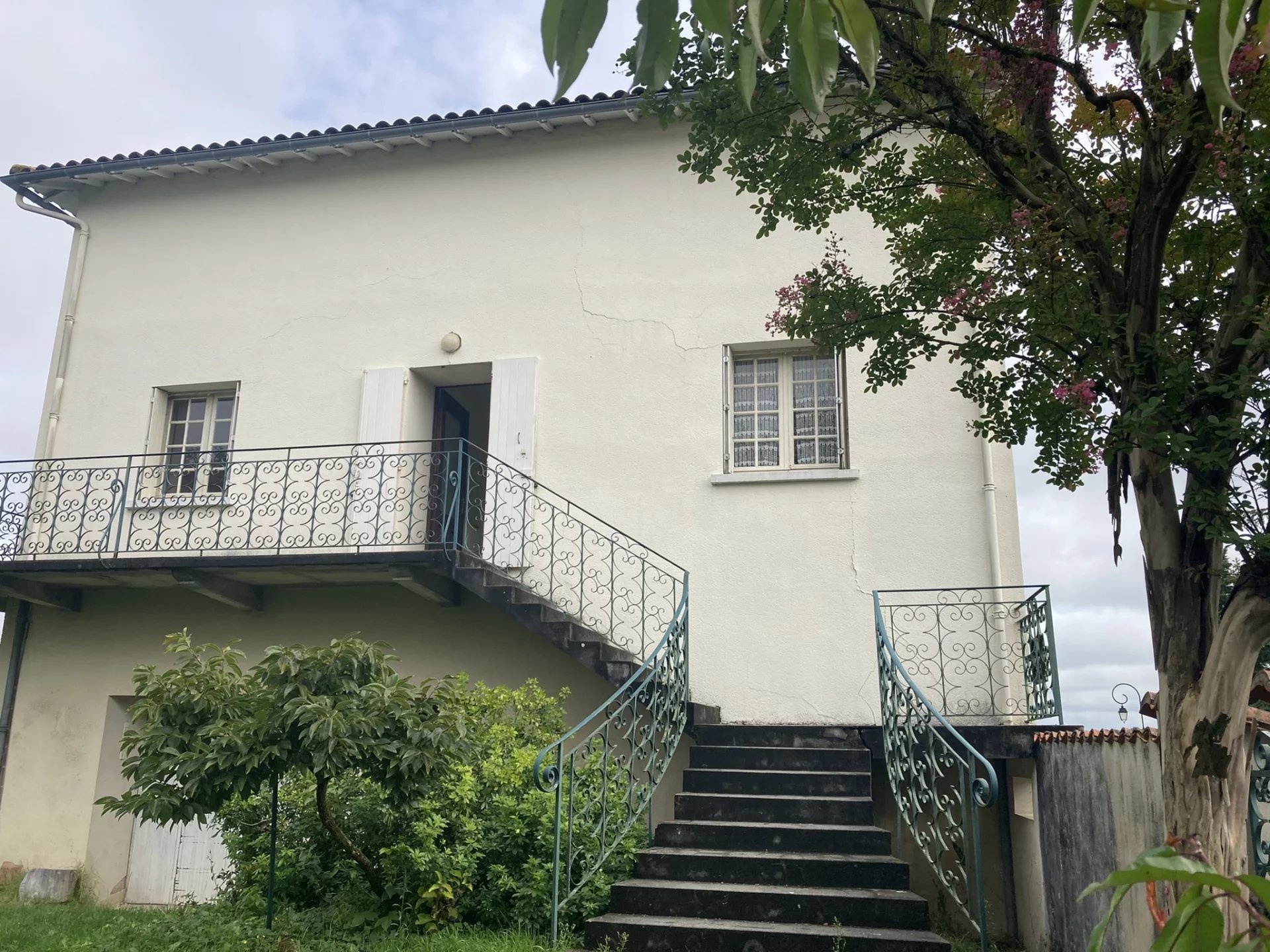 House in Saint-Privat-des-Pres - view 1