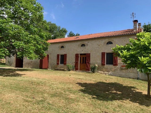 House in Fieux - view 1