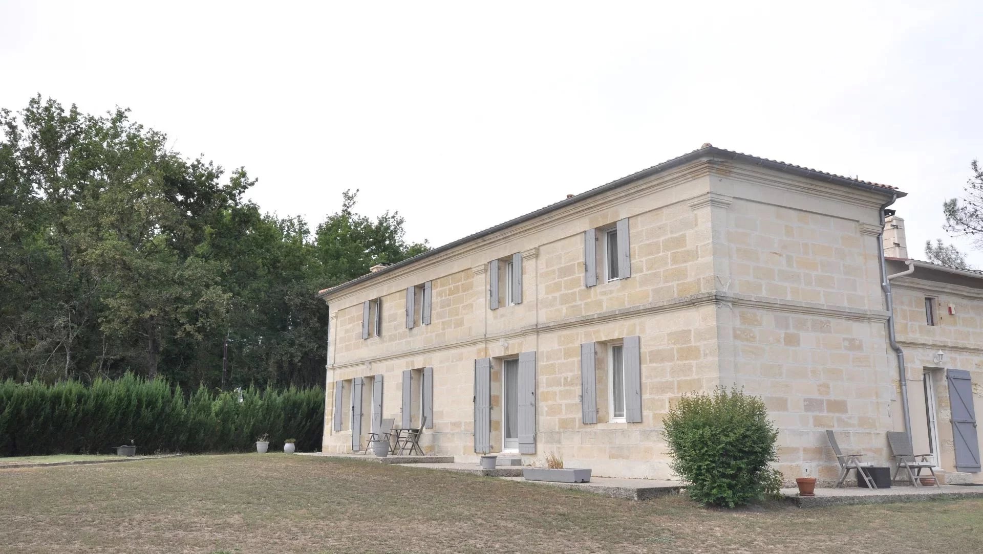 House in Le Fieu - view 1