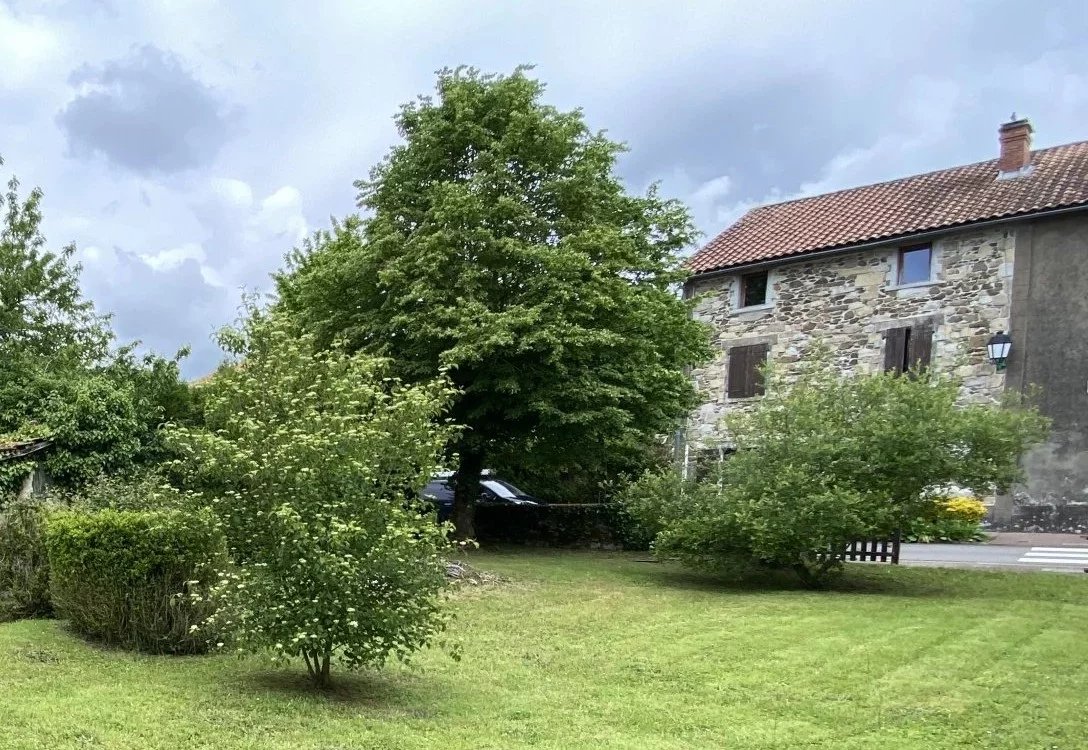 House in La Peruse - view 1