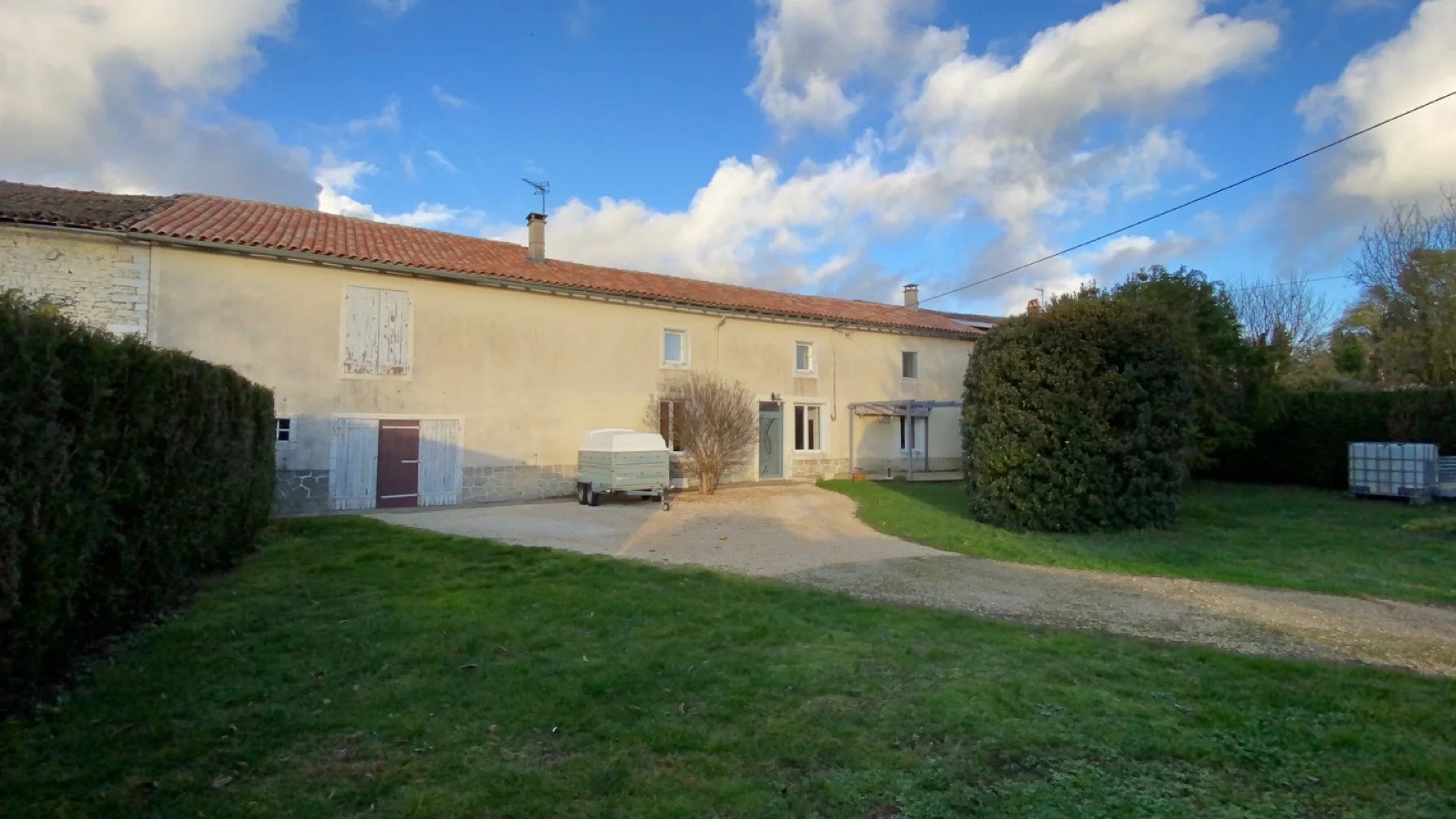 House in Chaunay - view 1