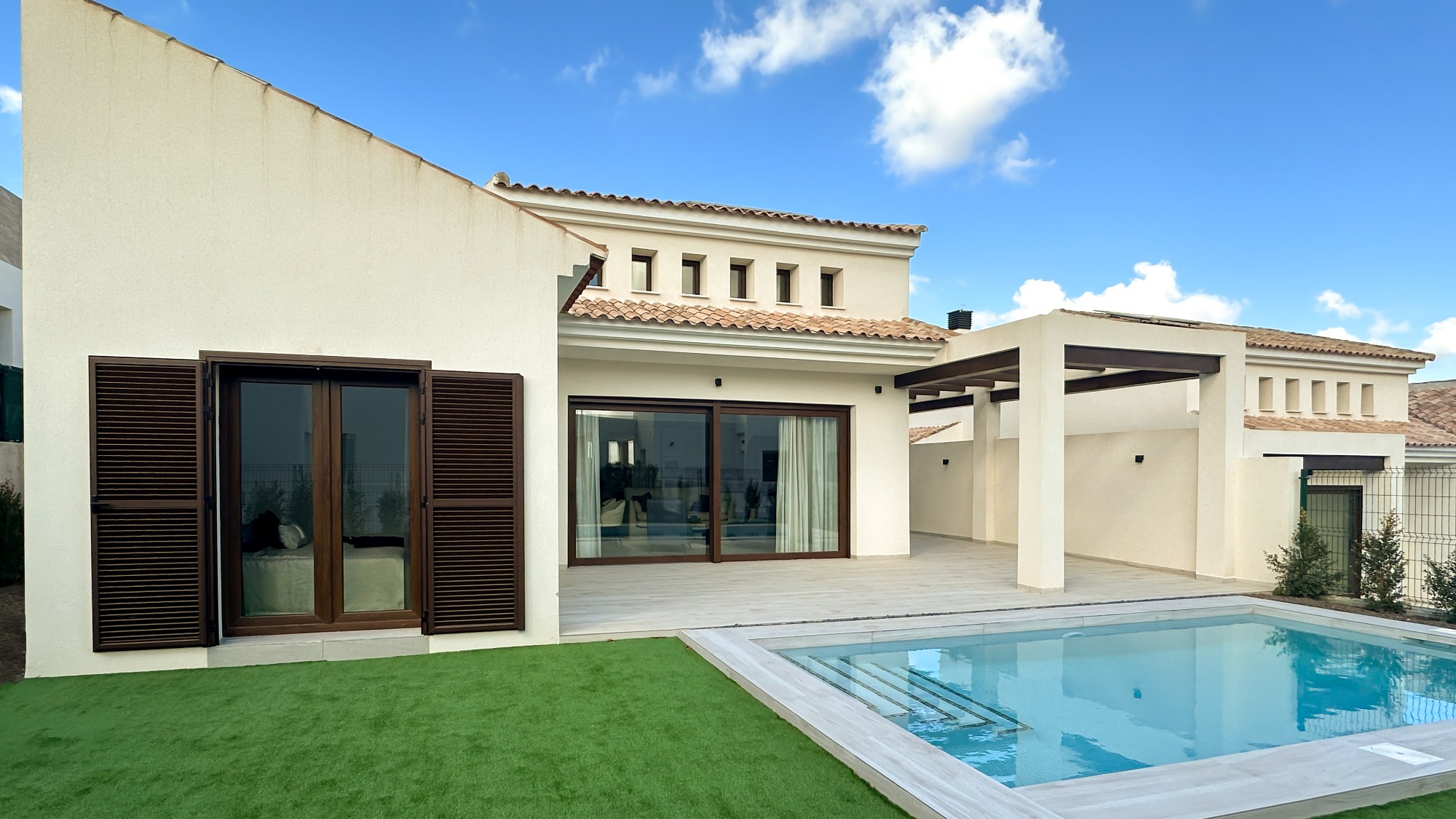 House in Algorfa - view 1