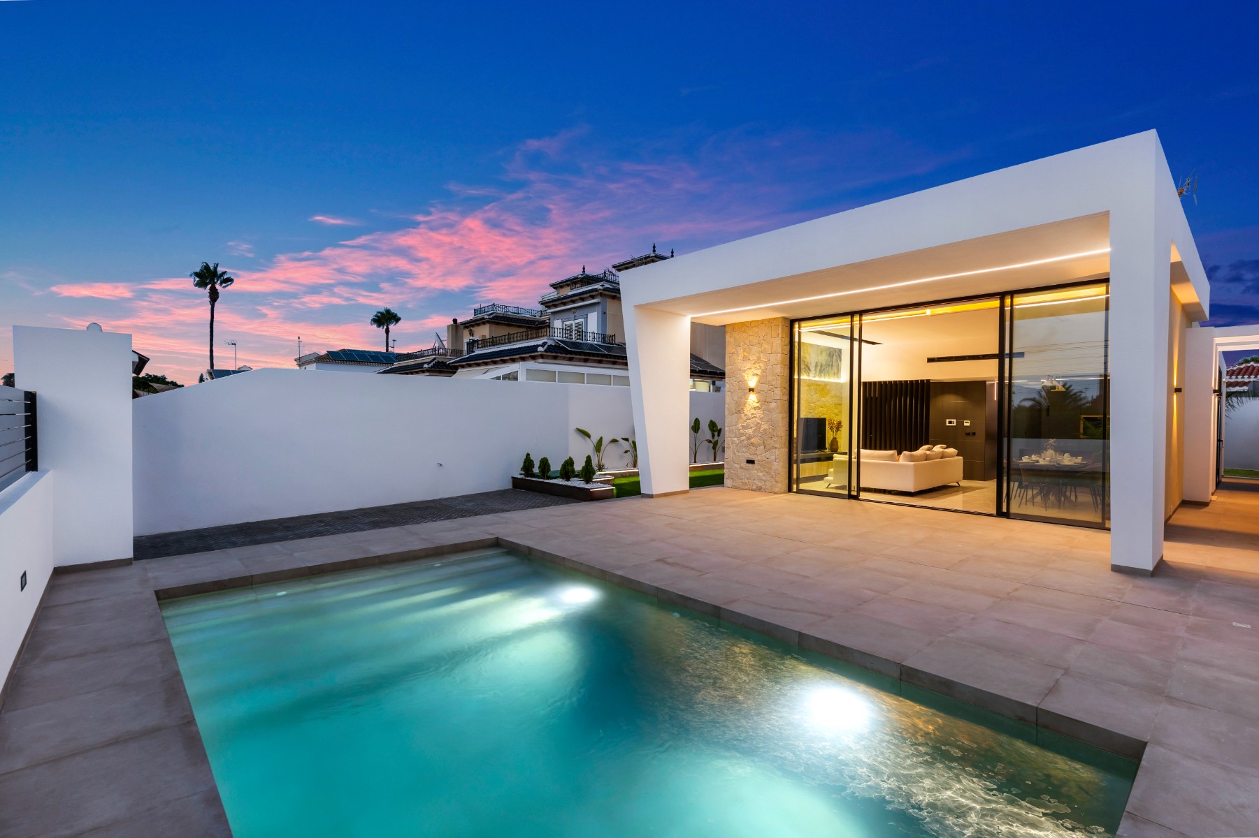 House in Alicante - view 1
