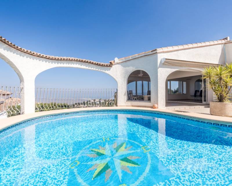 Villa in Rafol de Almunia - view 1