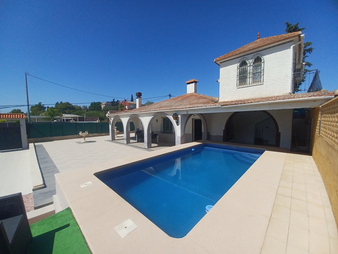 Villa in Los Martinez de Canadas de San Pedro - view 1