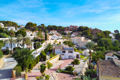 Villa in Alicante - view 1
