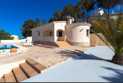 Villa in Alicante - view 1