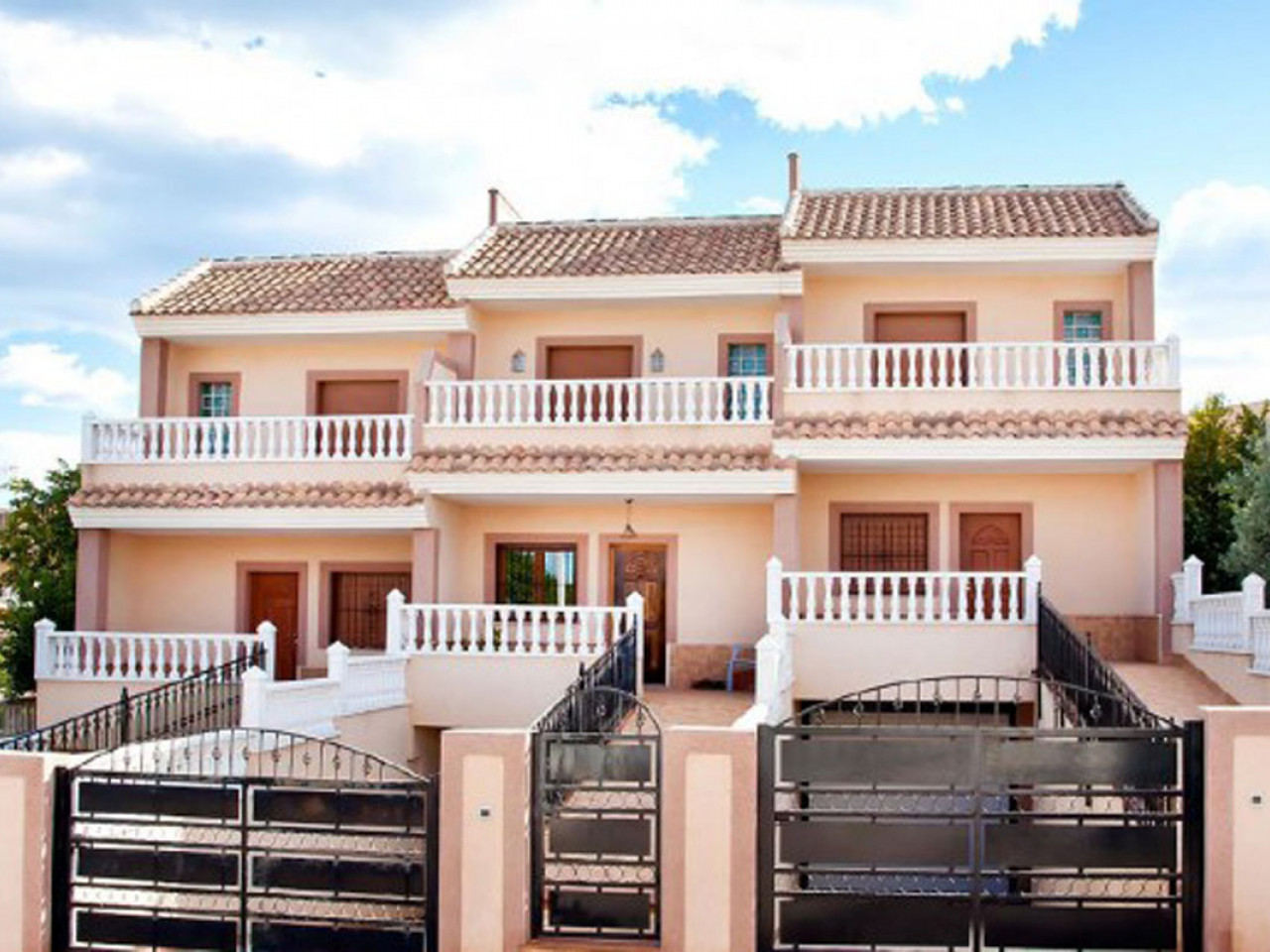 House in Residencia los Altos - view 1