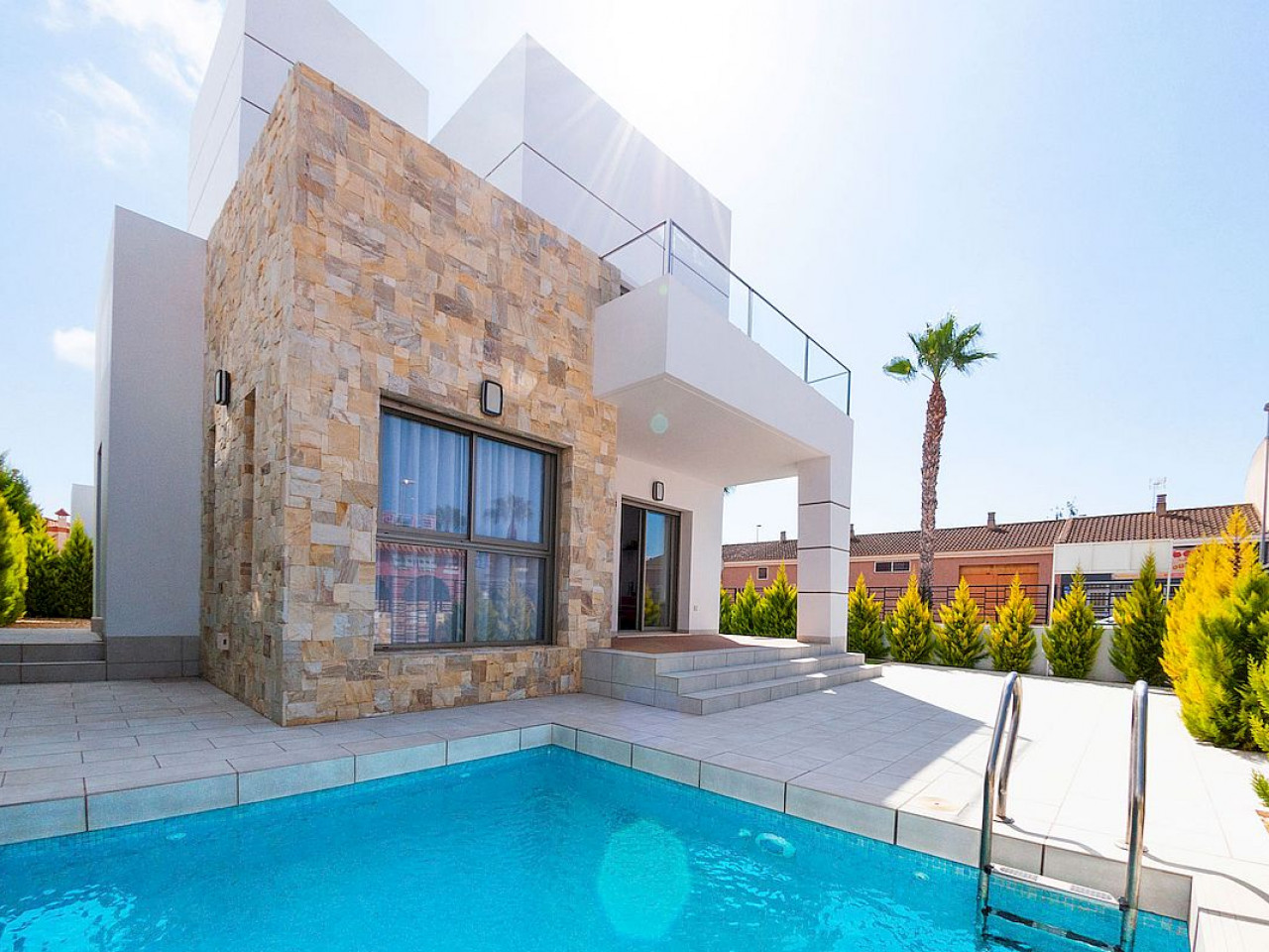 Villa in Los Alcazares - view 1