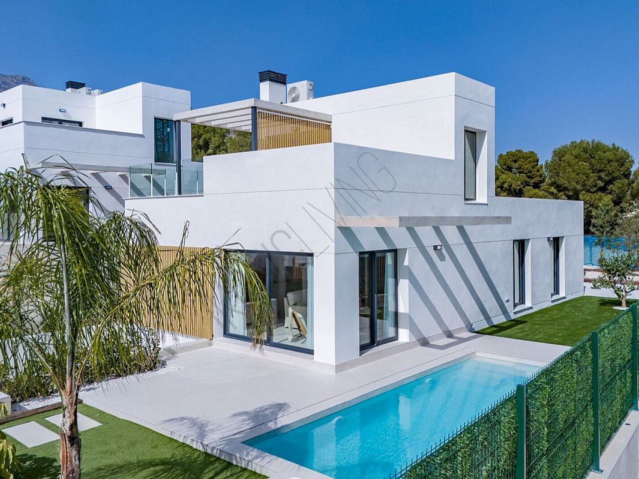 Villa in Sant Joan d'Alacant - view 1