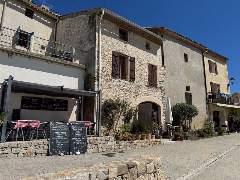 House in Paraza - view 1