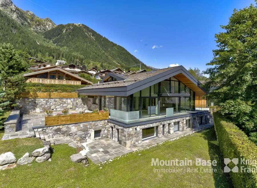 House in Chamonix - view 1