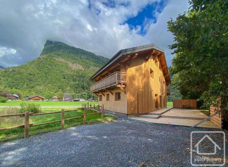 House in Samoens - view 1